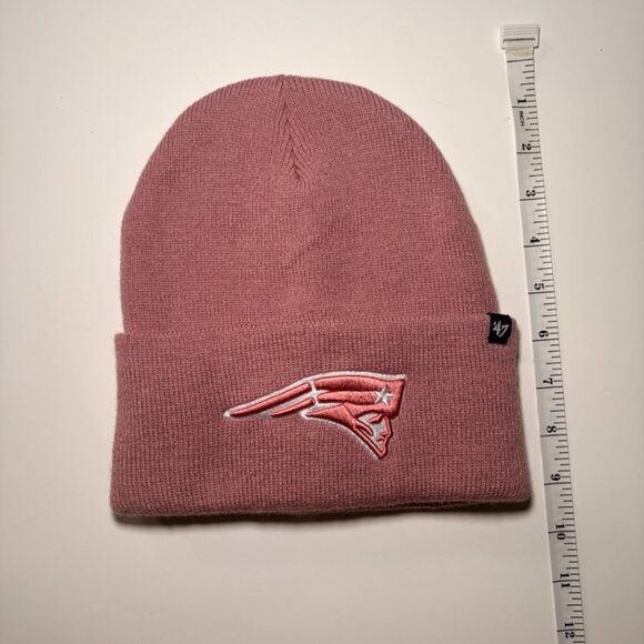 New England Patriots  Women's 47 Brand Pink Beanie Hat, OS - Picture 2 of 3